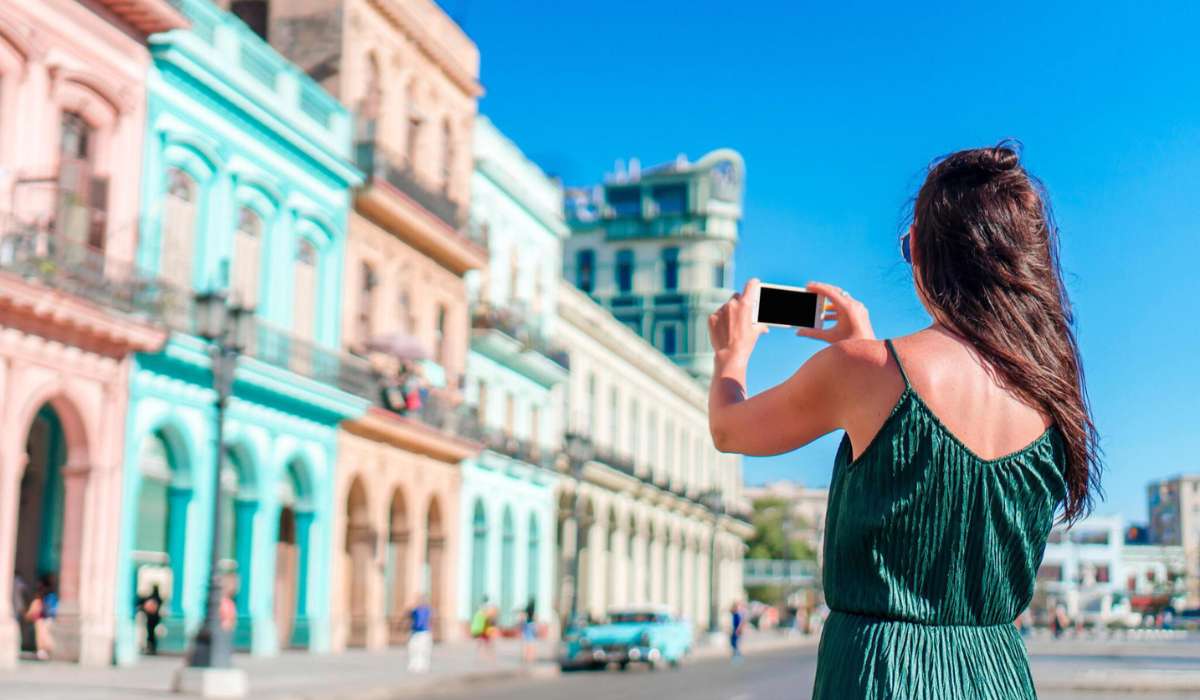 Solo Traveler Guide to Cuba: Tips and Tricks